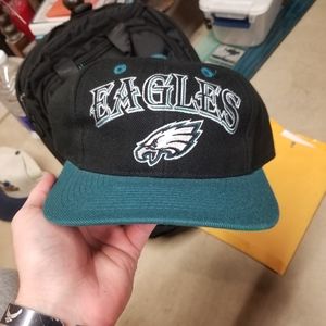 1990s Philadelphia Eagles Snapback Hat